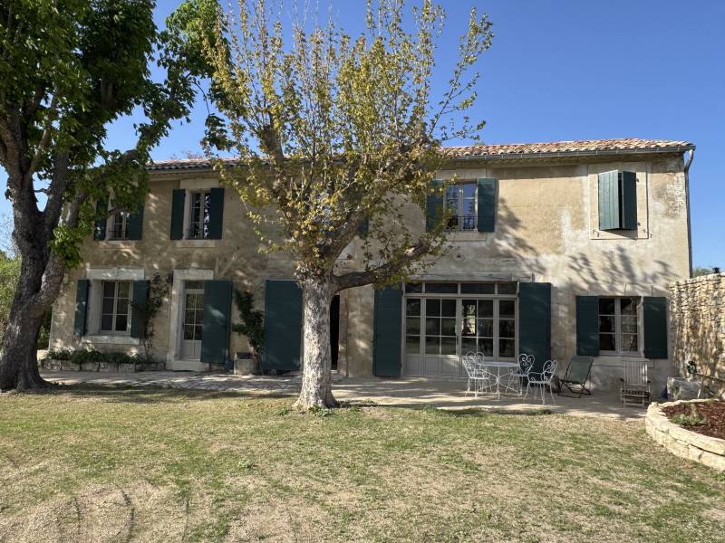 Rénovation d’un vieux mas de type provençal à Auribeau près d'Apt